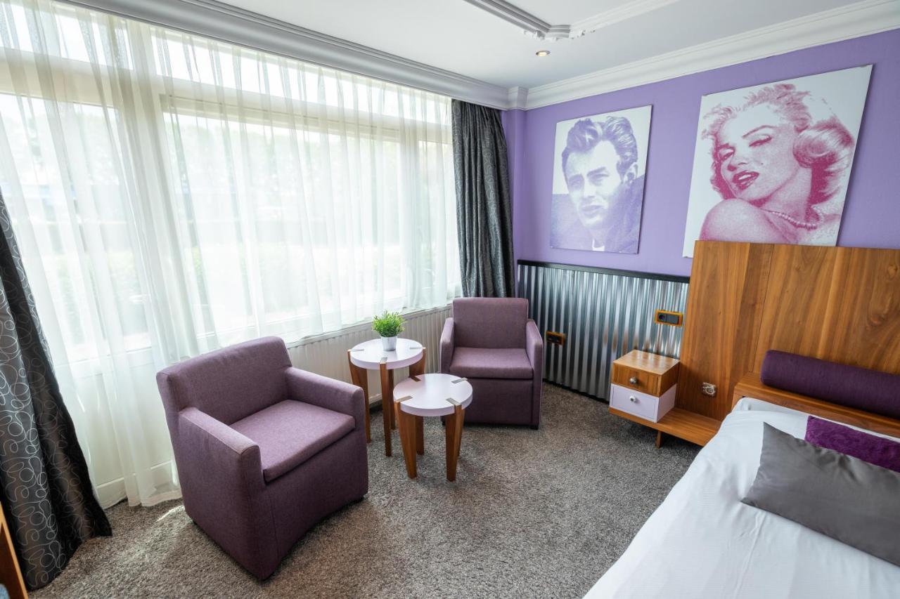 Amicitia Hotel 4*