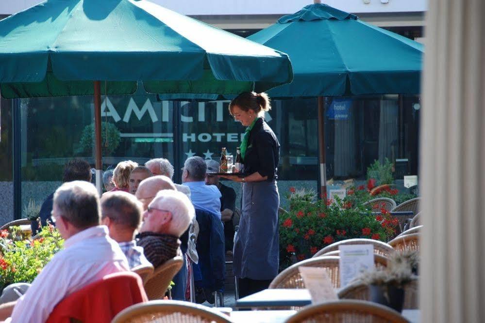 Amicitia Hotel 4*